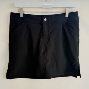 The North Face Women's Black Apex Skirt size 2